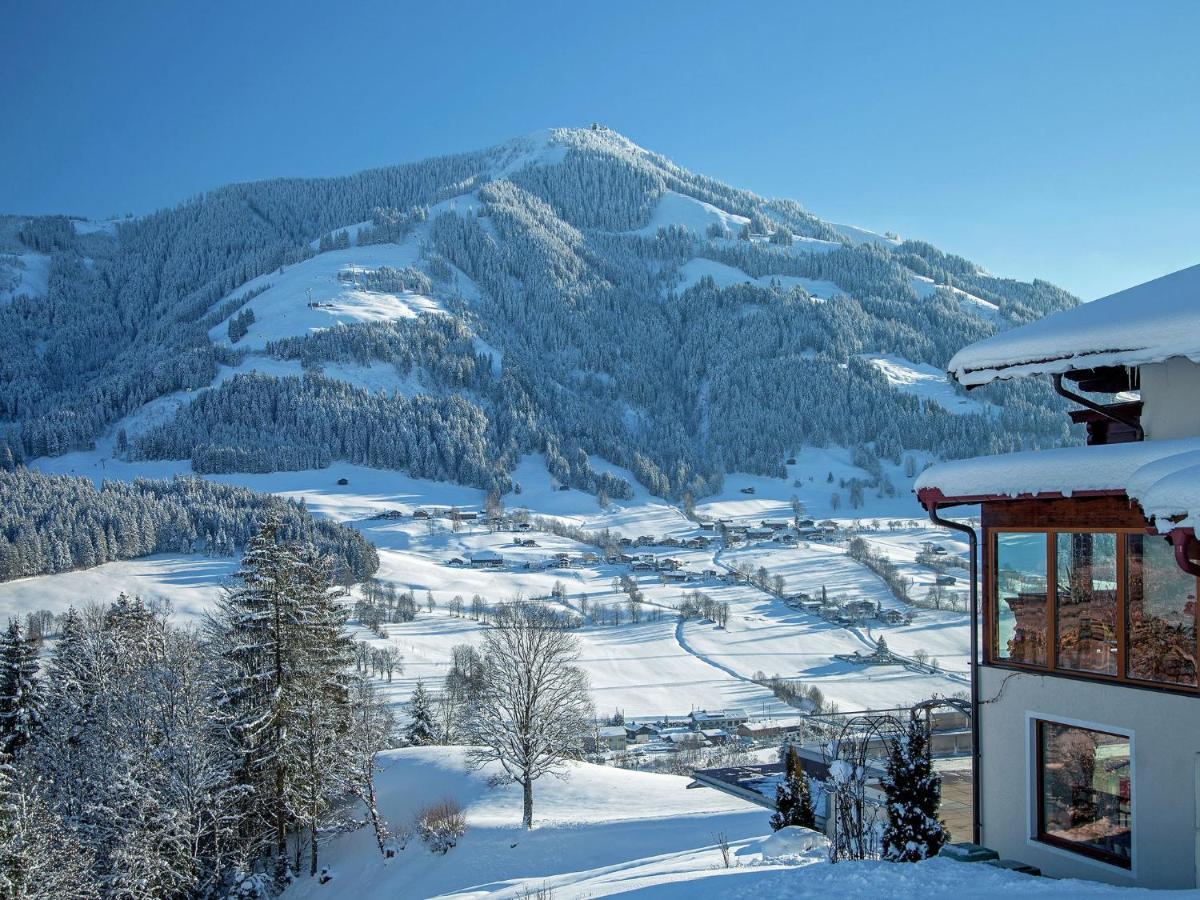 Beautiful Apartment In Brixen In The Thale Brixen im Thale Extérieur photo