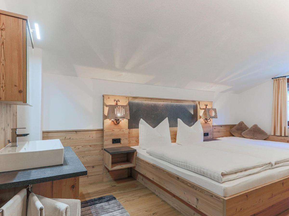Beautiful Apartment In Brixen In The Thale Brixen im Thale Extérieur photo
